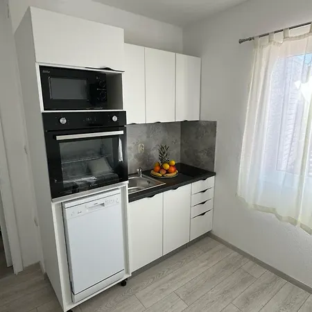Komparic Apartment Baska Voda