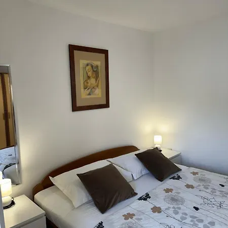 Komparic * Baška Voda