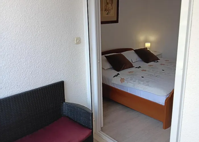 Komparic Apartament *